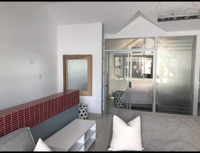 80M² BED & BREAKFAST FOR SALE IN GARDENS